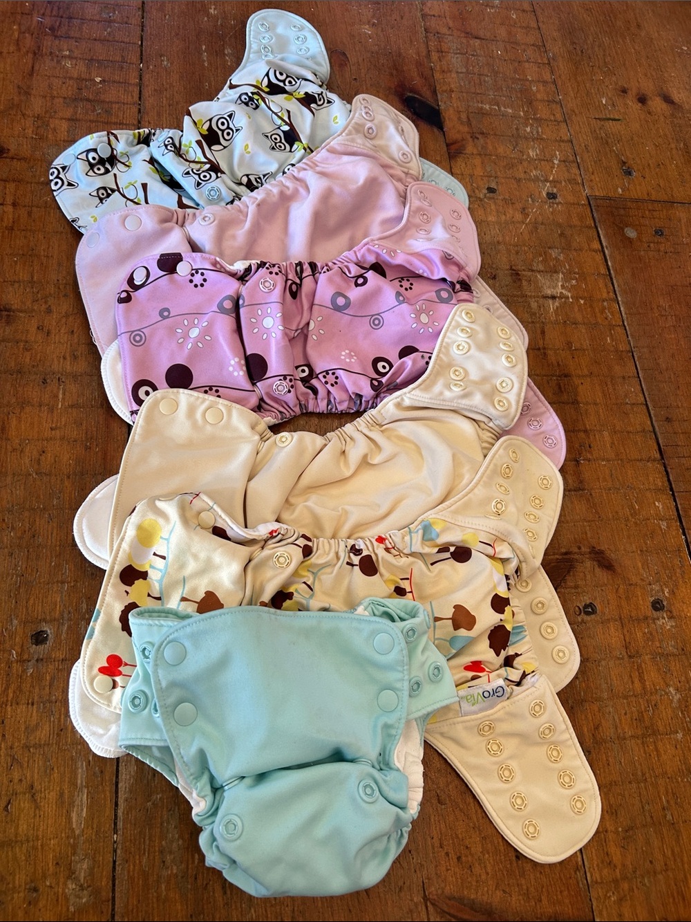 6 GroVia All-in-one cloth diapers adjustable